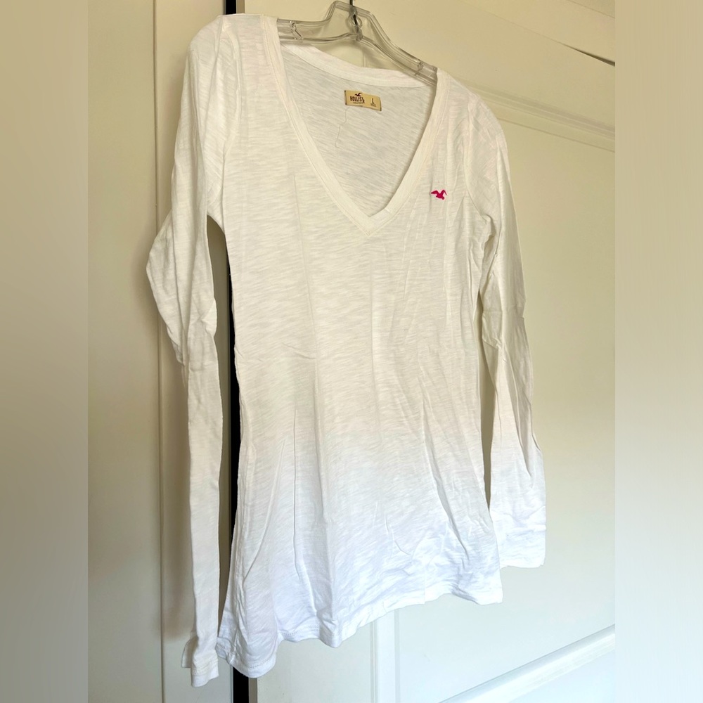 White Hollister shirt.V neck.